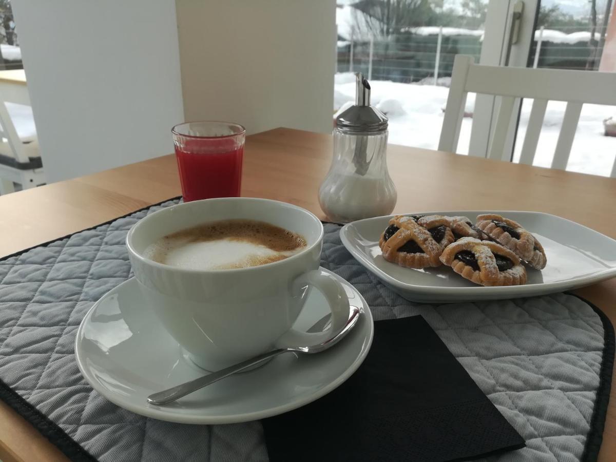 Bed And Breakfast Anna Isera Екстериор снимка