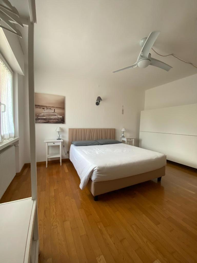 Bed And Breakfast Anna Isera Екстериор снимка