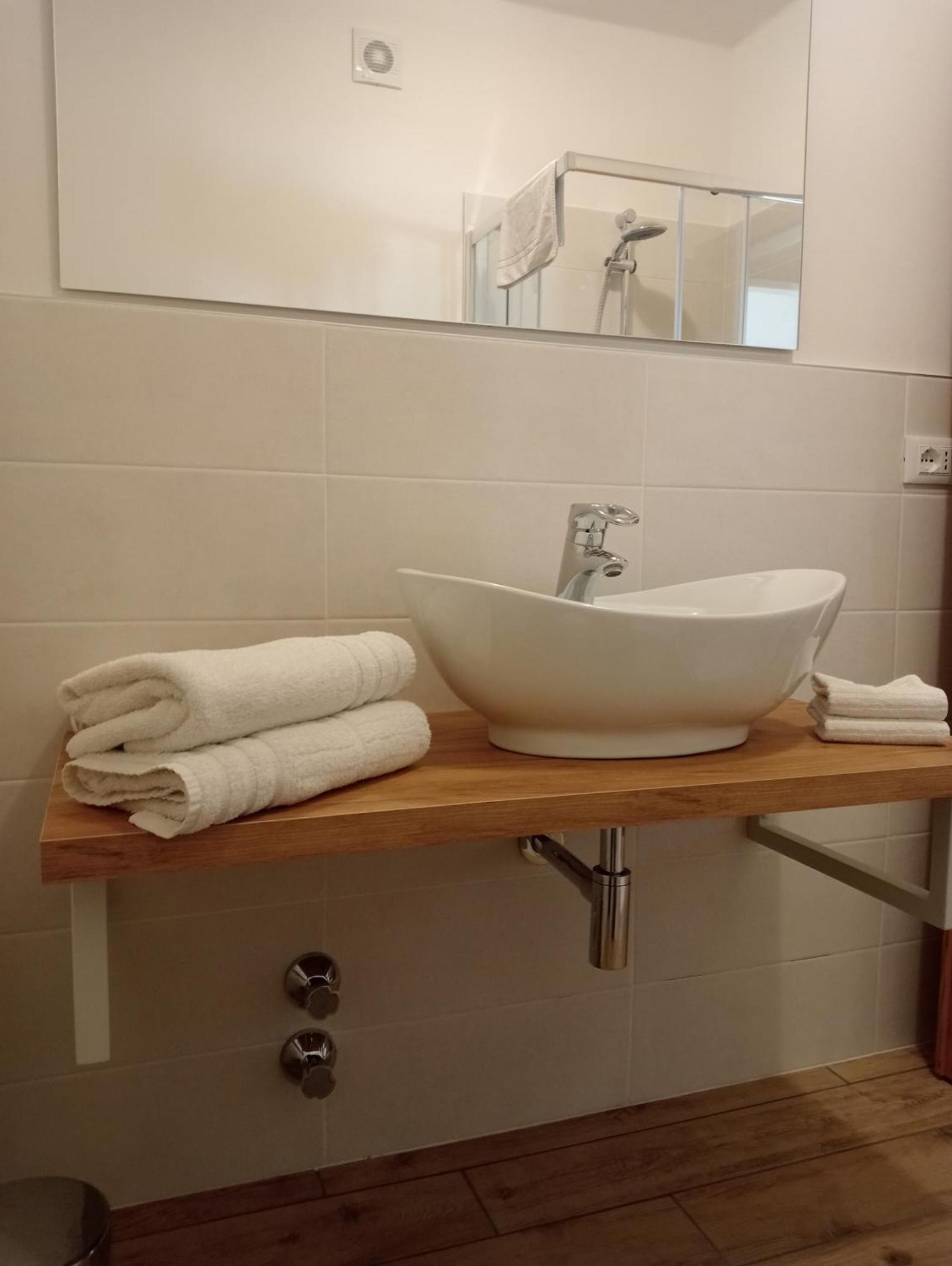 Bed And Breakfast Anna Isera Екстериор снимка